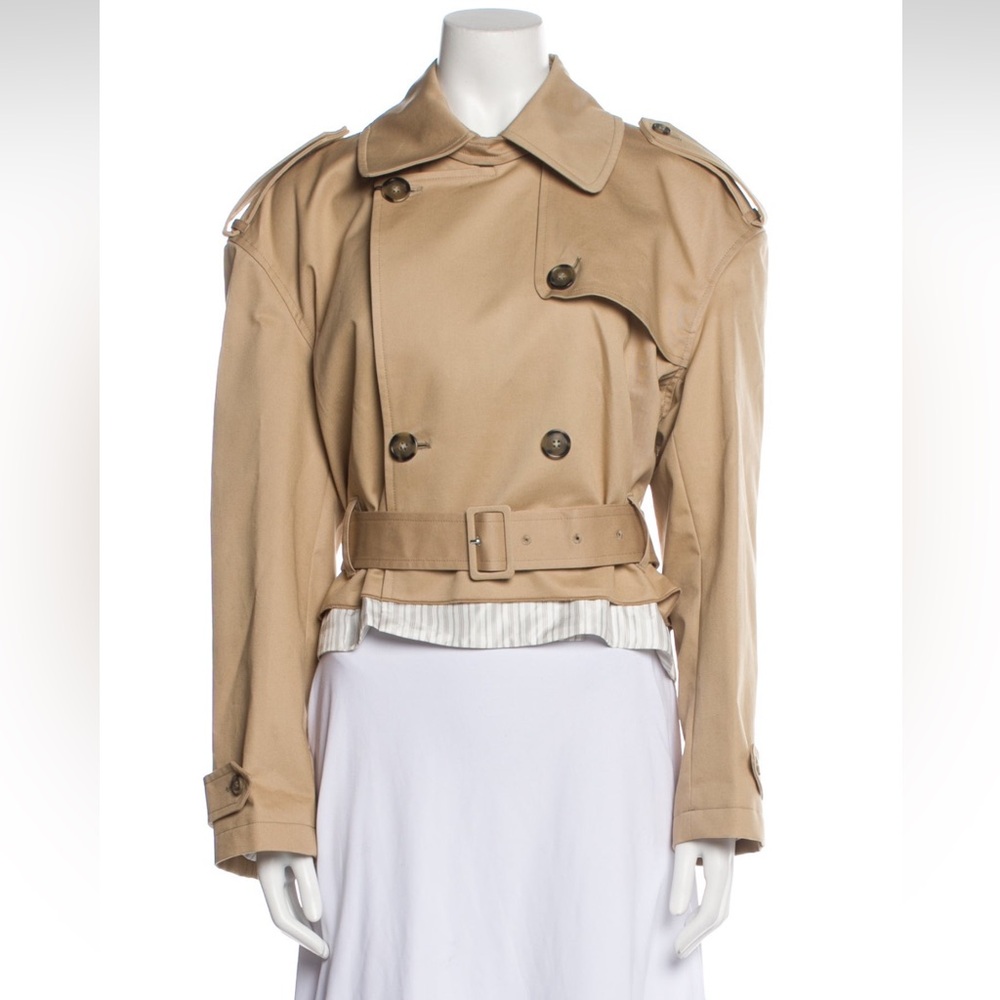 Adorable cropped trench. On trend! Brand new with tags.